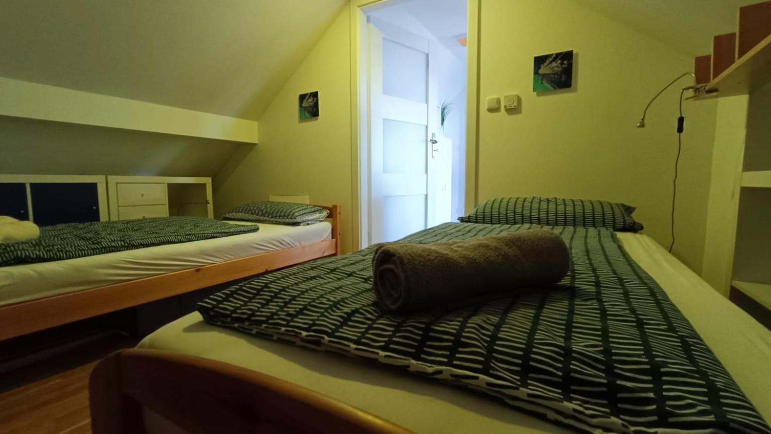 Traumlage Direkt Am See Balatonszemes Luaran gambar