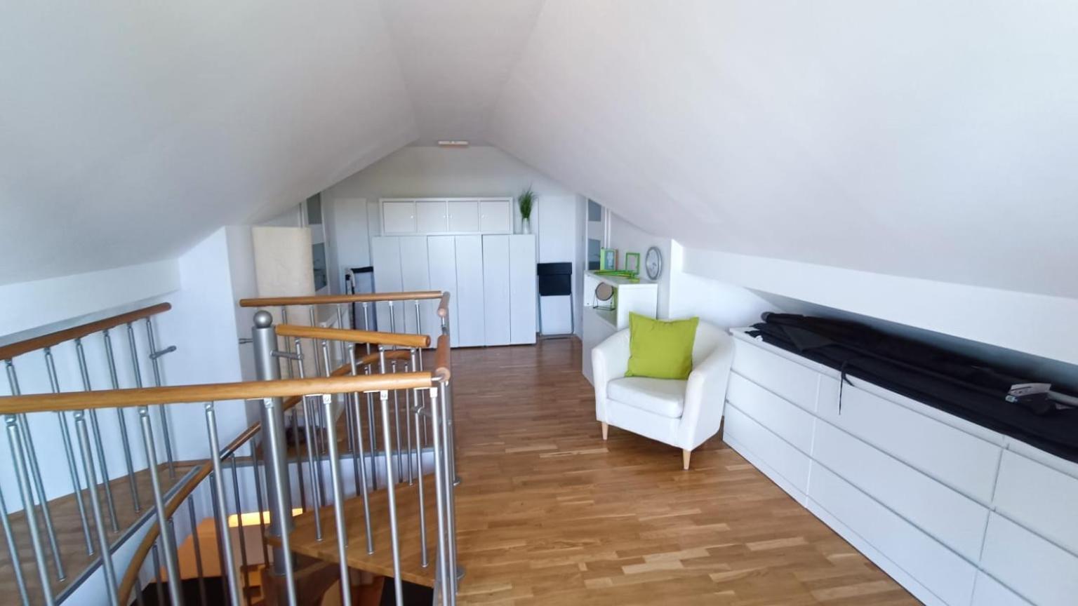 Traumlage Direkt Am See Balatonszemes Luaran gambar