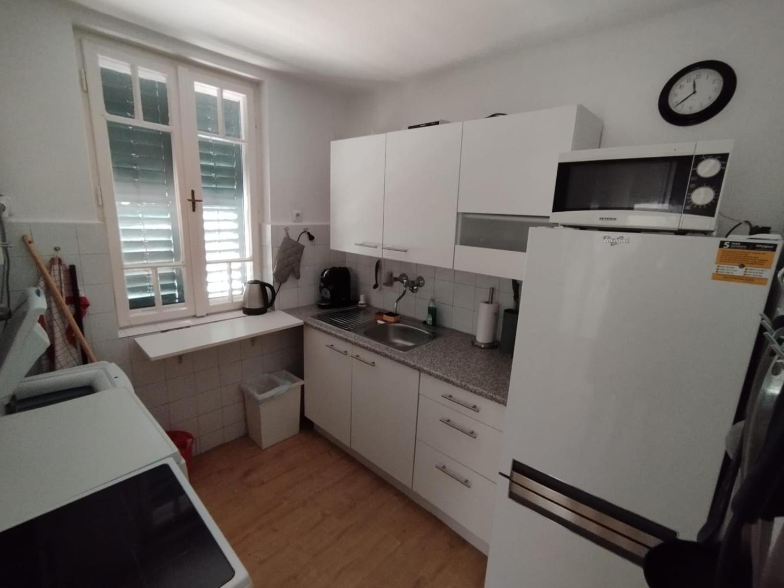 Traumlage Direkt Am See Balatonszemes Luaran gambar
